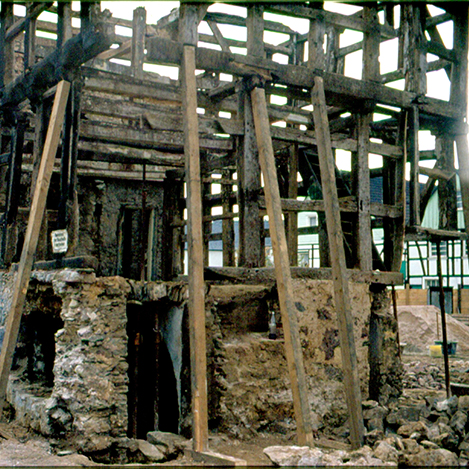 Aufbau
